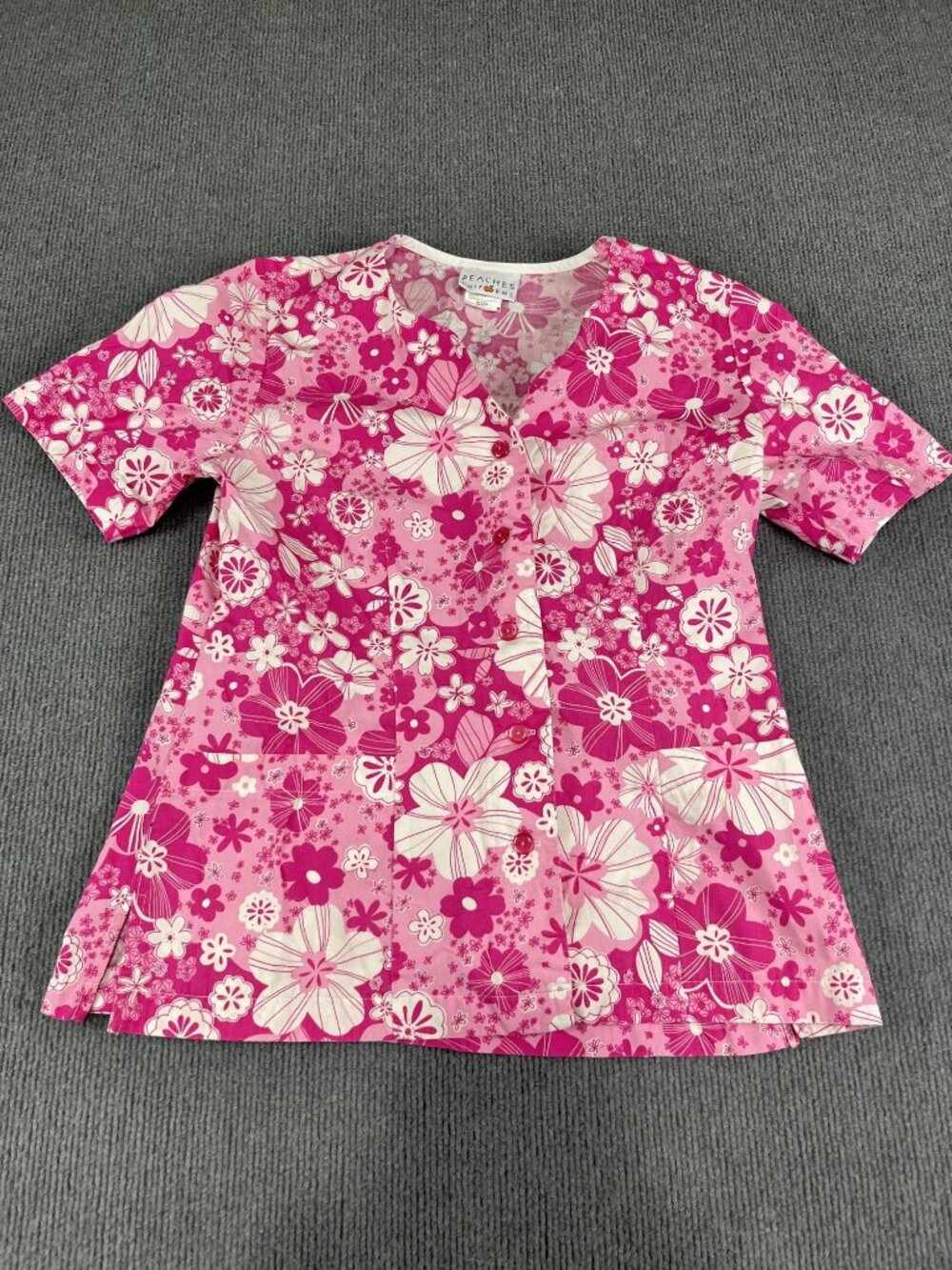 Peaches Uniforms Womens Pink Floral Short Sleeve V-Neck Button-Up Scrub Top S